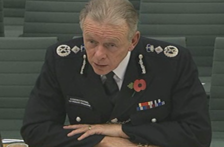Met chief Hogan-Howe denies journalist phone records 'routinely' sought - and says he is open to judicial approval 